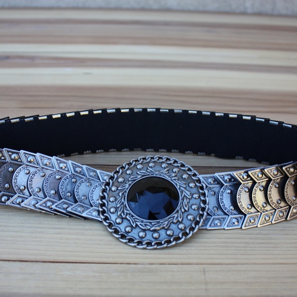 unusual belt buckles
